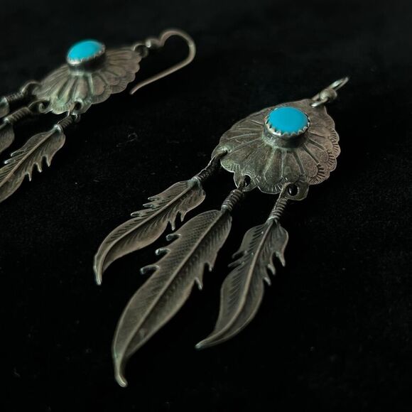 3" LONG Vintage Navajo Sterling Silver Turquoise CONCHO Feather Dangle Earrings - Picture 5 of 6